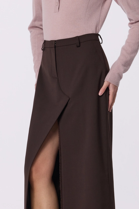 Maxi skirt with a slit - photo 5