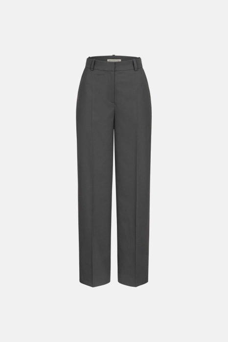 Mid-rise wool trousers with a crease
