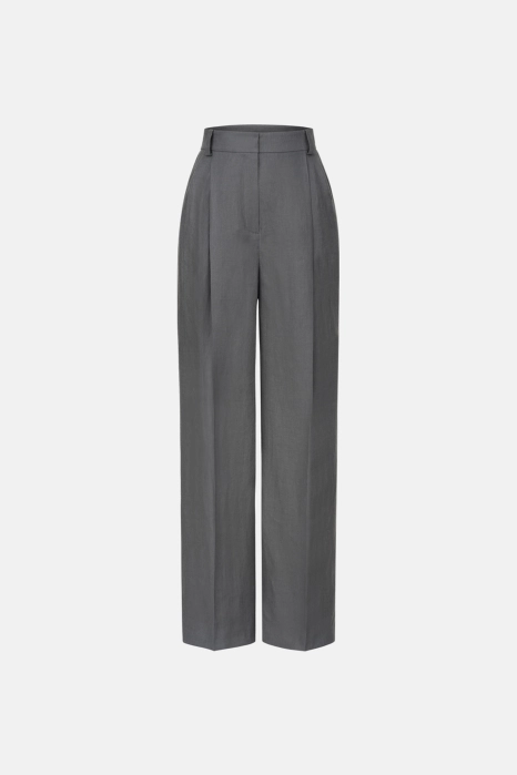 Relaxed linen trousers