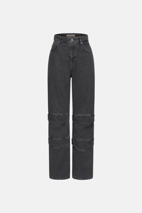  Bulky jeans