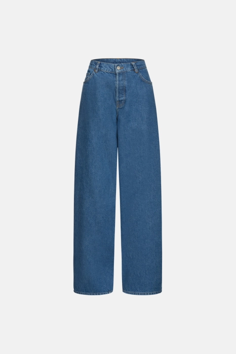 Wide-leg jeans