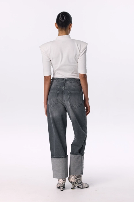 Boyish jeans