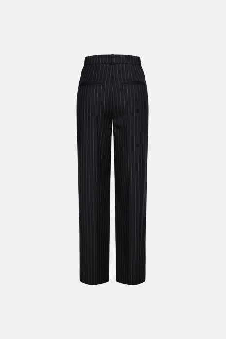 Mid-rise wool trousers with a crease