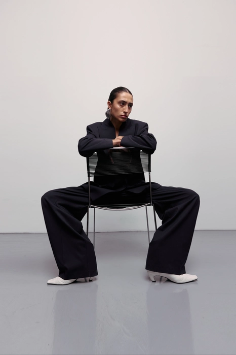 Relaxed wool pants