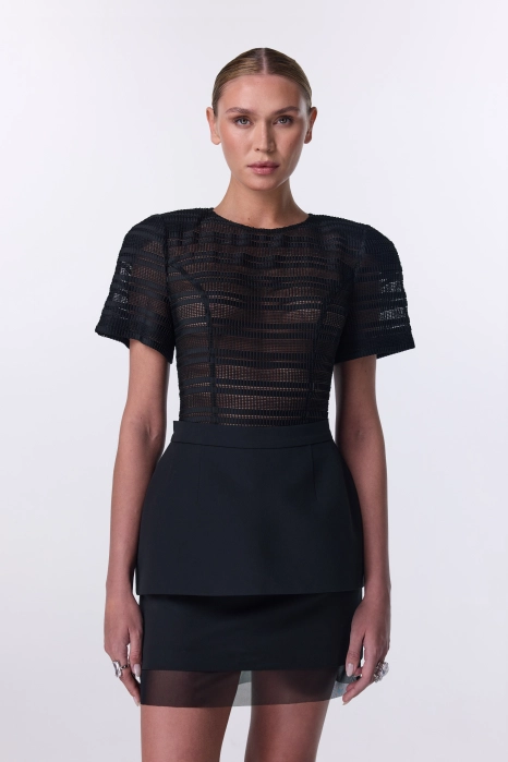 Veil top