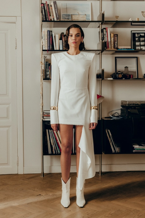 Tail dress