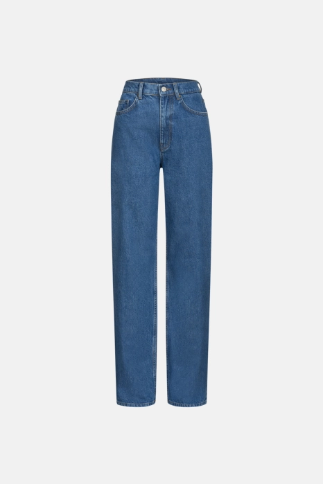 Straight-leg jeans