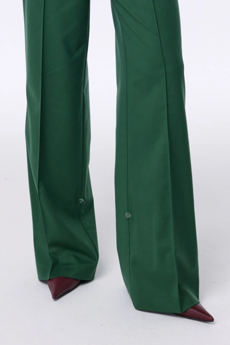 Fold woolen trousers