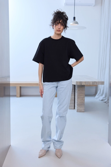 Oversized cropped T-shirt