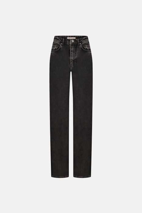 Straight-leg jeans