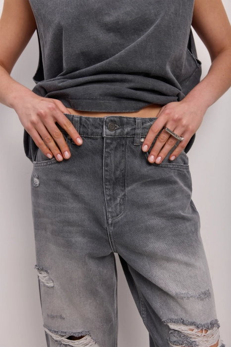 Boyish Ripped Jeans