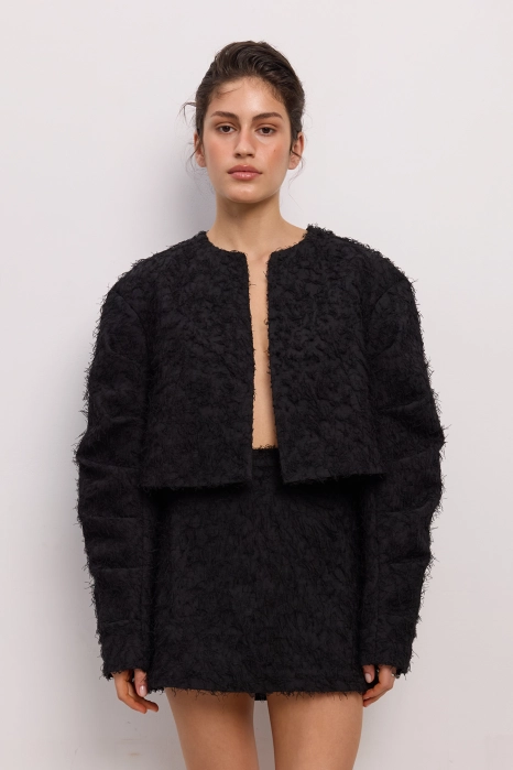 Fluffy bomber jacket with gathering on the sleeve