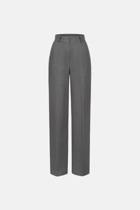 Mid-rise wool trousers with a crease